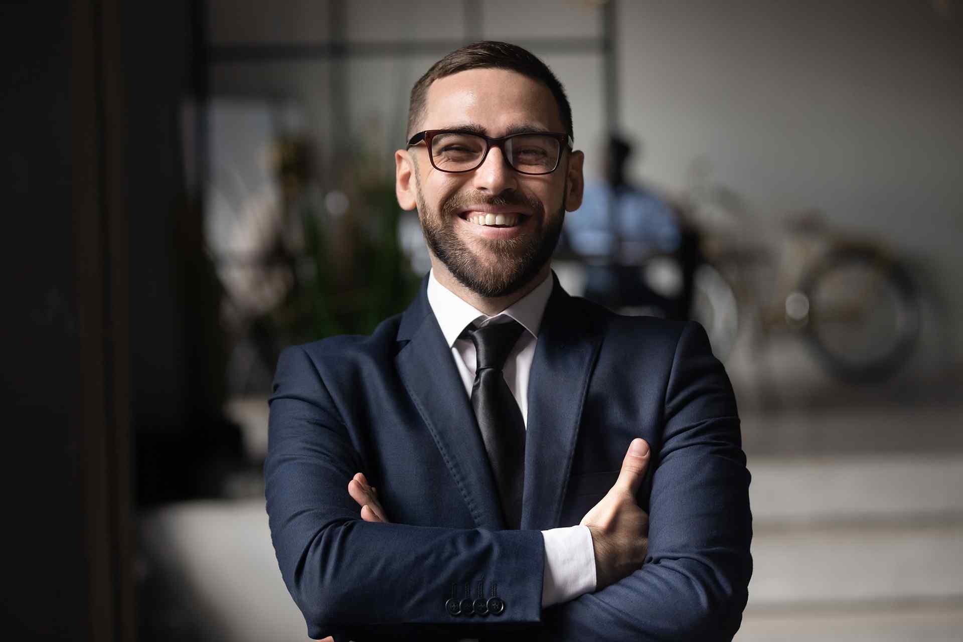 https://www.amlanconsult.com/wp-content/uploads/2020/09/fluid_hero_07.jpg